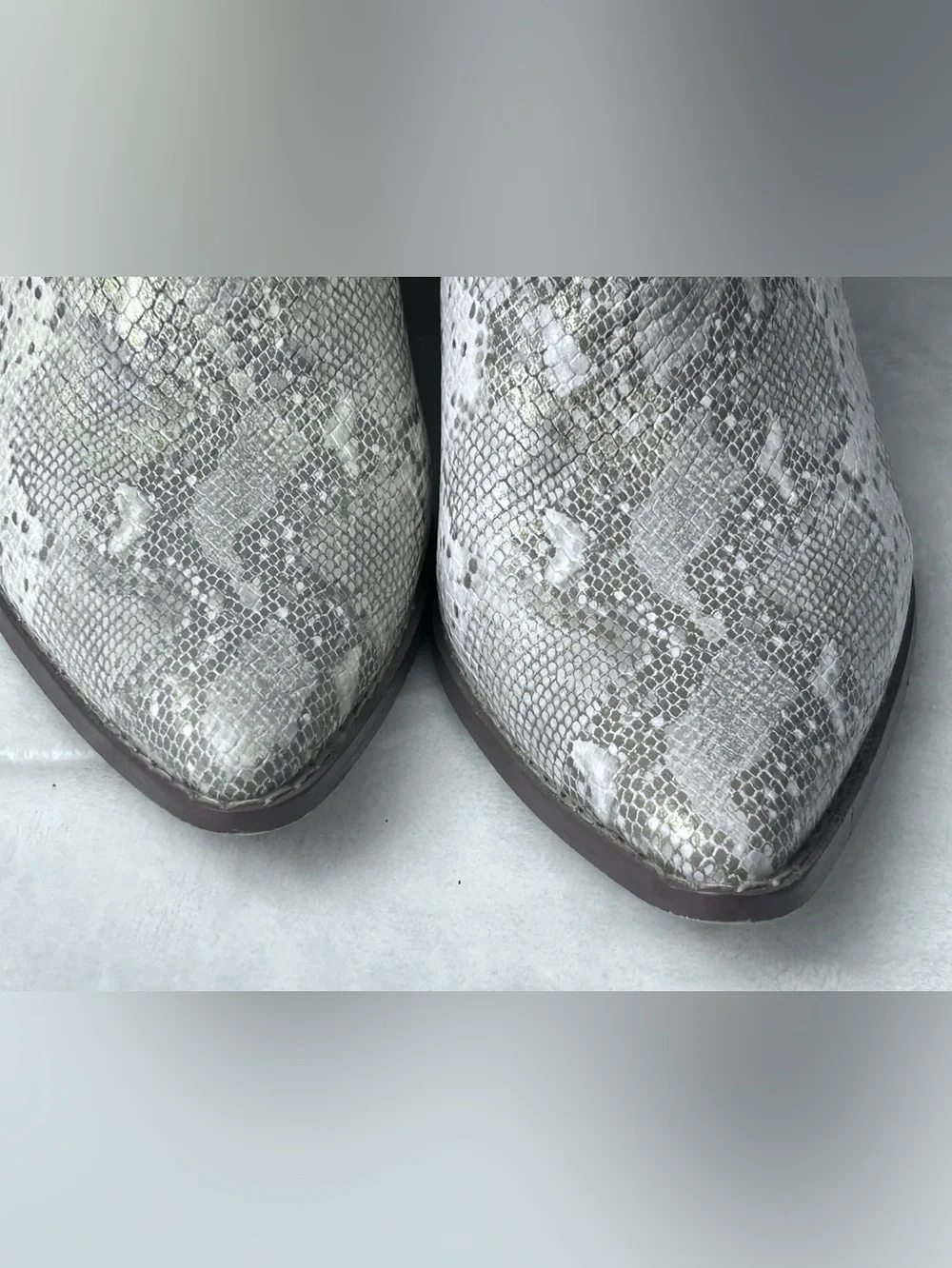 Coconuts by Matisse Astoria Snake-Print Pointed Cream Gold Ankle Booties Size 10